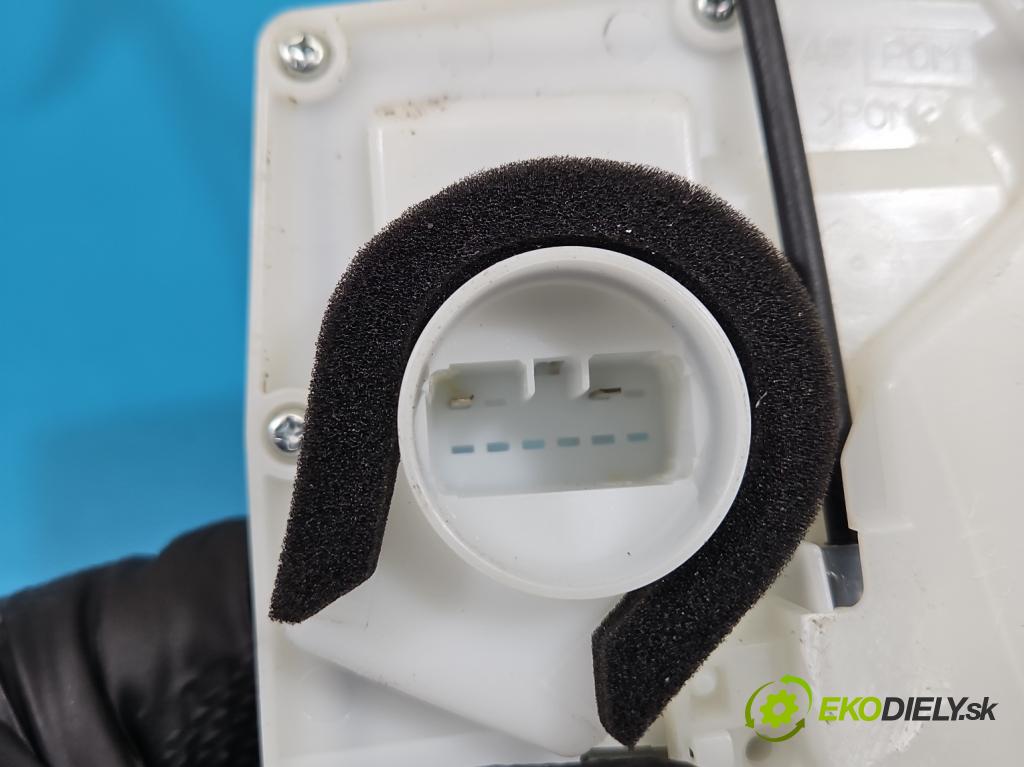Suzuki SX4 I 2006-2014 1.6b 120 HP manual 88 kW 1586 cm3 5- zámok zadné pravý 82301-79J22Y2