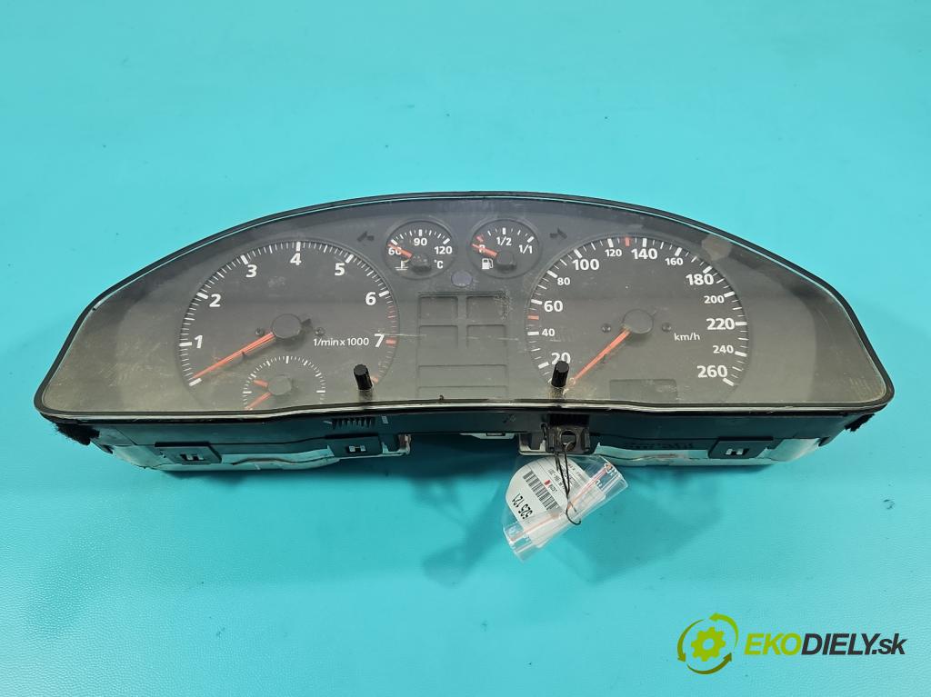 Audi A4 B5 1994-2001 1.8 20V (ADR) 125 HP manual 92 kW 1781 cm3 4- prístrojovka/ budíky 8D0919033C (Prístrojová doska)