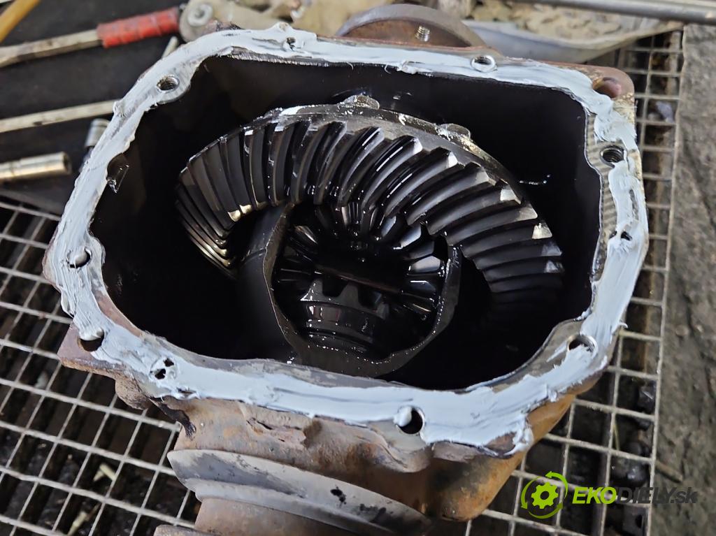Bmw 5 E60 2003-2010 2.0d 150 HP automatic 110 kW 1995 cm3 5- Most: zadní: 7556672