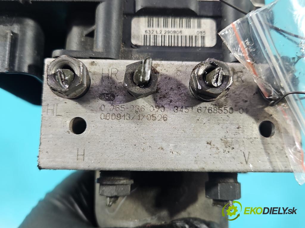 Bmw 5 E60 2003-2010 2.0d 150 hp automatic 110 kW 1995 cm3 5- čerpadlo abs 0265950666 (Pumpa ABS)