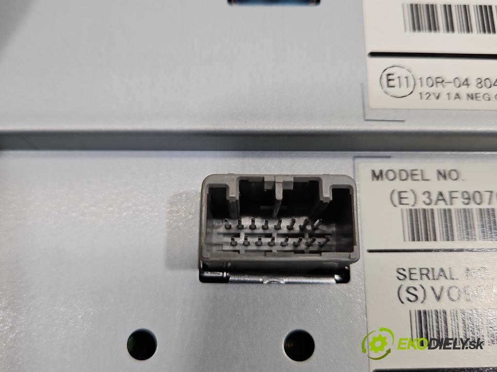 Volvo S60 II 2010-2018 2.0 D4 181KM automatic 133 kW 1969 cm3 4- Zobrazit: 31382065AE (Prístrojová doska)