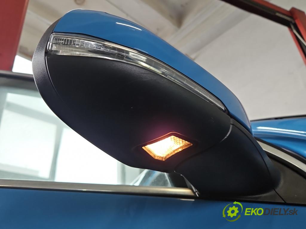 Volvo S60 II 2010-2018 2.0 D4 181KM automatic 133 kW 1969 cm3 4- zrkadlo pravé  (Kľučka dverí ostatné)