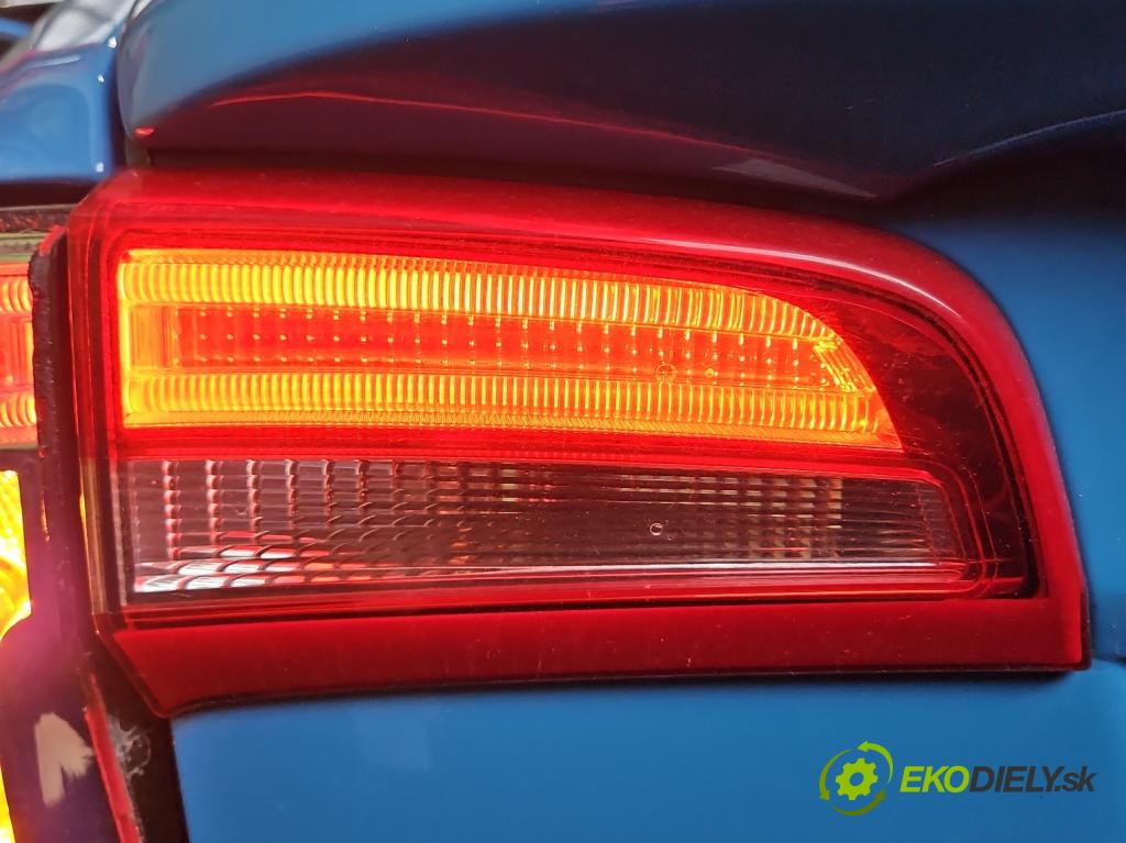 Volvo S60 II 2010-2018 2.0 D4 181KM automatic 133 kW 1969 cm3 4- světlo zadní levé 30796271 (Klika dveří ostatní)