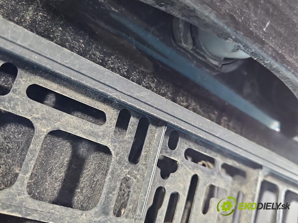 Suzuki SX4 I 2006-2014 1.6b 120 hp manual 88 kW 1586 cm3 5- zadní kufrové dveře  (Zadní kapota (kufr))