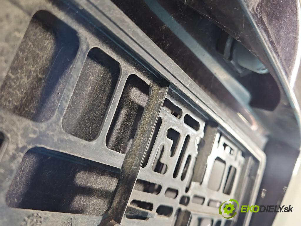 Suzuki SX4 I 2006-2014 1.6b 120 hp manual 88 kW 1586 cm3 5- zadní kufrové dveře  (Zadní kapota (kufr))