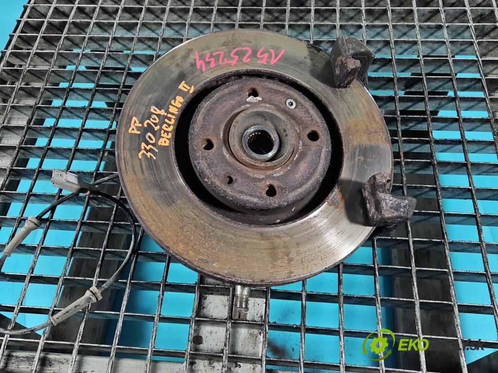 Citroen Berlingo II 2008-2018 1.6 hdi 90 hp manual 66.2 kW 1560 cm3 5- náboj pravé  (Náboj kola)