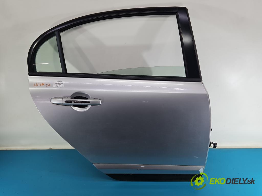 Honda Civic VIII 2006-2011 1.4 16V 95 hp automatic 70 kW 1339 cm3 4- dveře zadní pravé  (Klika dveří ostatní)