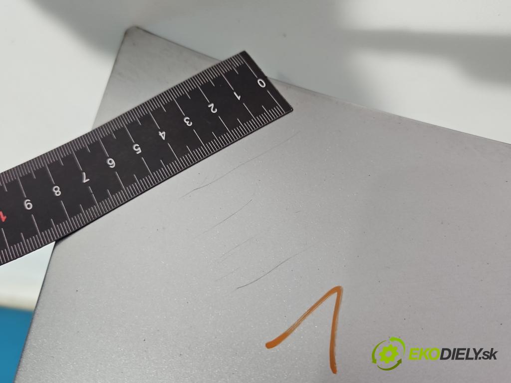 Honda Civic VIII 2006-2011 1.4 16V 95 hp automatic 70 kW 1339 cm3 4- zadní kufrové dveře  (Zadní kapota (kufr))