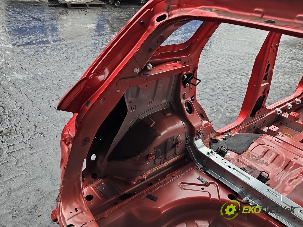 Renault Kadjar 2015-2022 1.3 140 HP automatic 103 kW 1332 cm3 5- blatník zadné ľavý