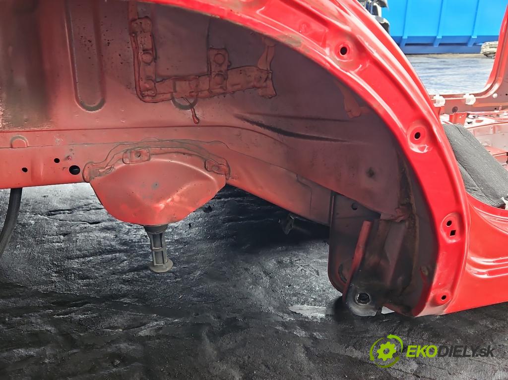 Renault Kadjar 2015-2022 1.3 140 HP automatic 103 kW 1332 cm3 5- blatník zadné pravý