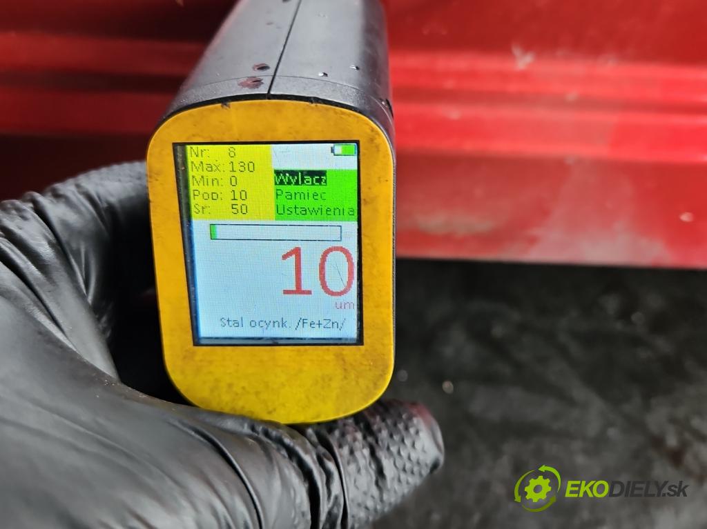 Renault Kadjar 2015-2022 1.3 140 hp automatic 103 kW 1332 cm3 5- práh pravý  (Karoserie ostatní)