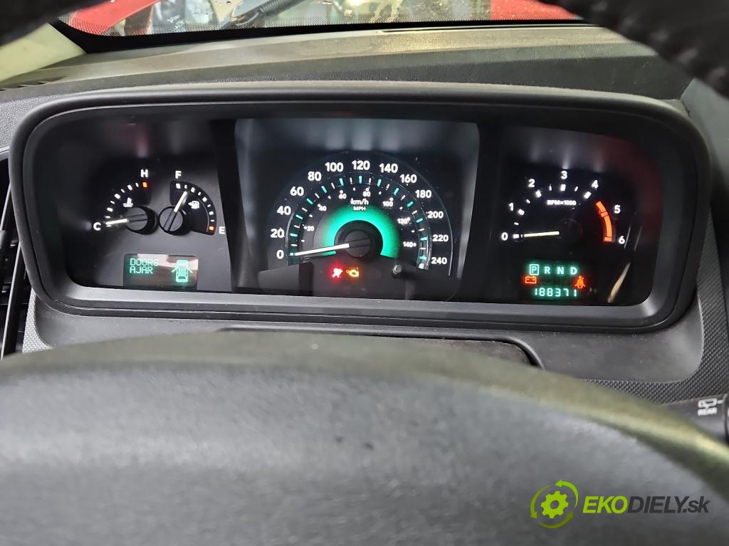 Dodge Journey 2.0 CRD 140 HP automatic 103 kW 1968 cm3 5- prístrojovka/ budíky P05172836AD (Prístrojová doska)