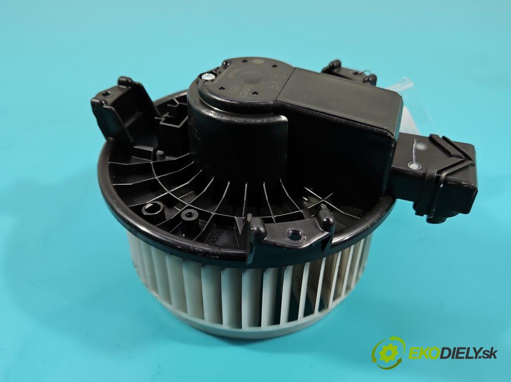 Honda Accord VIII 2008-2015 2.0 156 HP manual 115 kW 1997 cm3 4- ventilátor vzduchu 