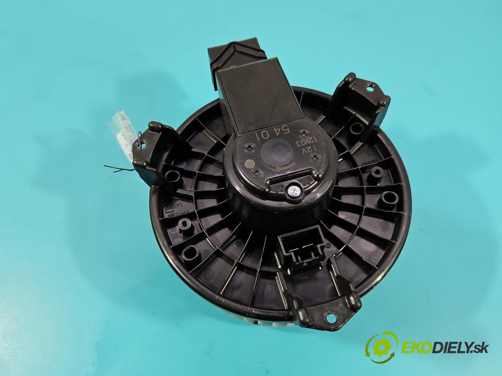Honda Accord VIII 2008-2015 2.0 156 HP manual 115 kW 1997 cm3 4- ventilátor vzduchu
