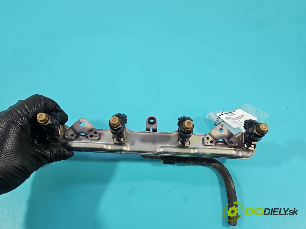 Honda Accord VIII 2008-2015 2.0 156 HP manual 115 kW 1997 cm3 4- vstrek  (Vstrekovač paliva)