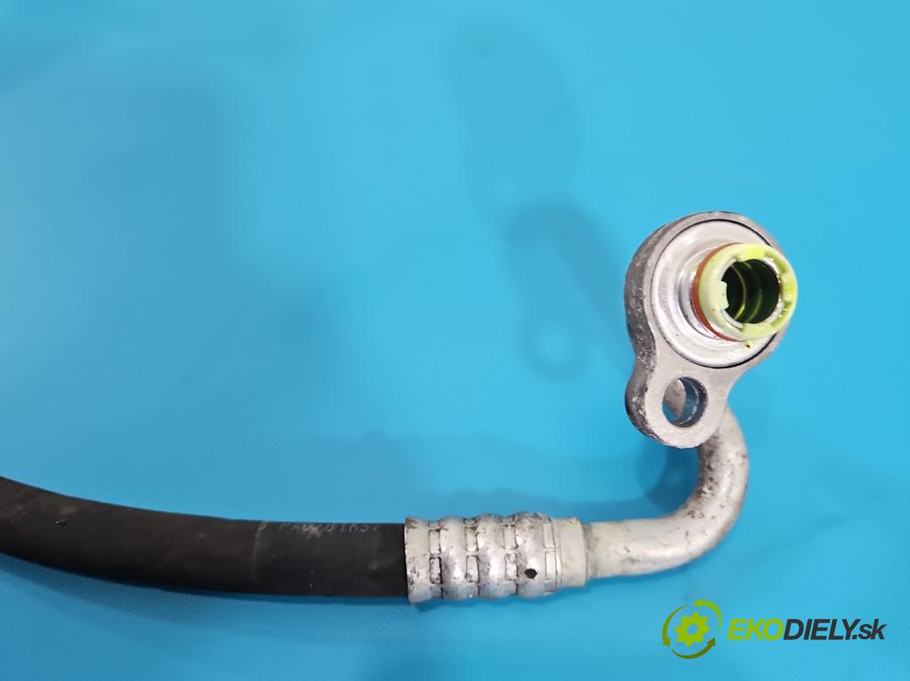 Volvo V40 II 2012-2019 1.6 T3 150 HP manual 110 kW 1596 cm3 5- rúrka klimatizácie