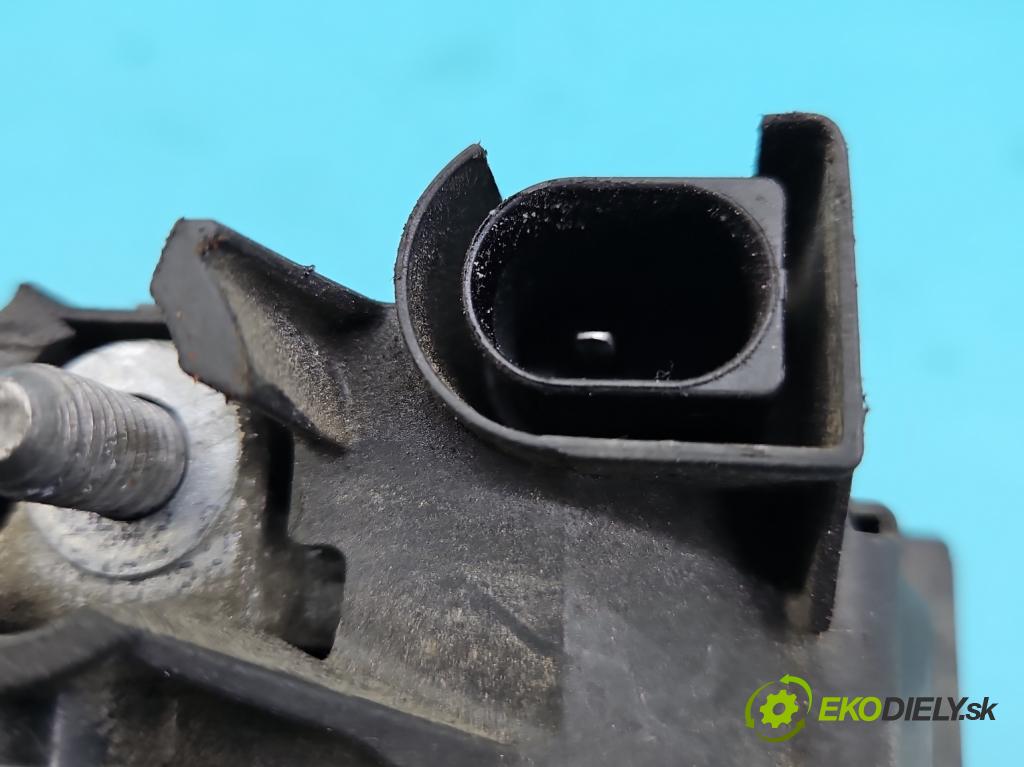 Volvo V40 II 2012-2019 1.6 T3 150 HP manual 110 kW 1596 cm3 5- Alternator 30644798 (Alternátor)