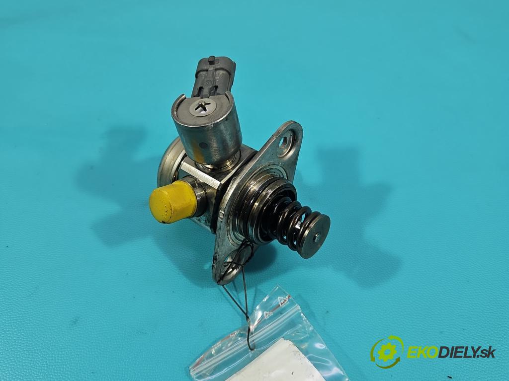 Volvo V40 II 2012-2019 1.6 T3 150 hp manual 110 kW 1596 cm3 5- čerpadlo paliva 0261520140