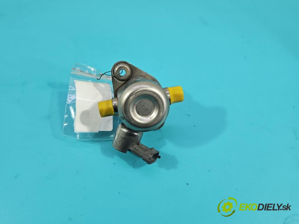 Volvo V40 II 2012-2019 1.6 T3 150 HP manual 110 kW 1596 cm3 5- čerpadlo palivo 0261520140