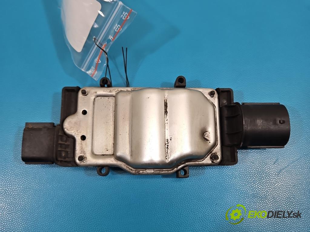 Ford C-Max II 2010-2019 2.0 TDCI 140 hp automatic 103 kW 1997 cm3 5- relé ventilátoru: 1137328567