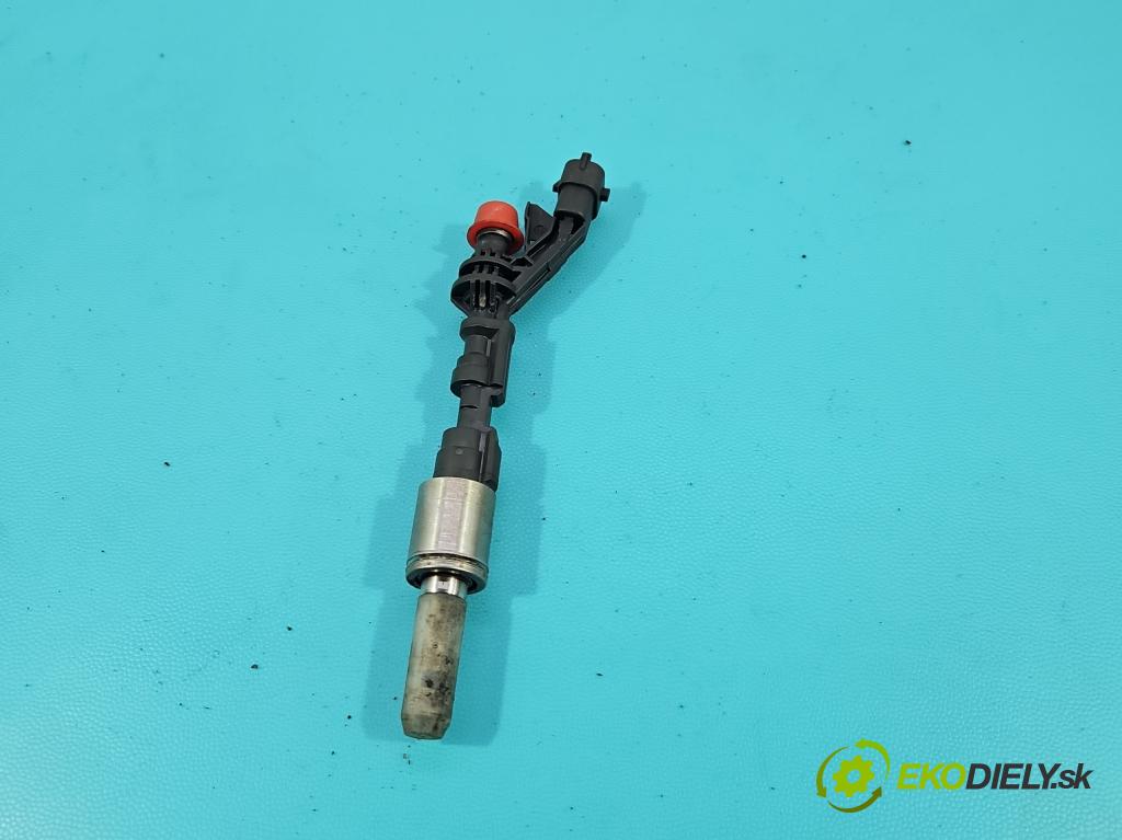 Volvo V40 II 2012-2019 1.6 T3 150 HP manual 110 kW 1596 cm3 5- vstrek 0261500337 (Vstrekovač paliva)