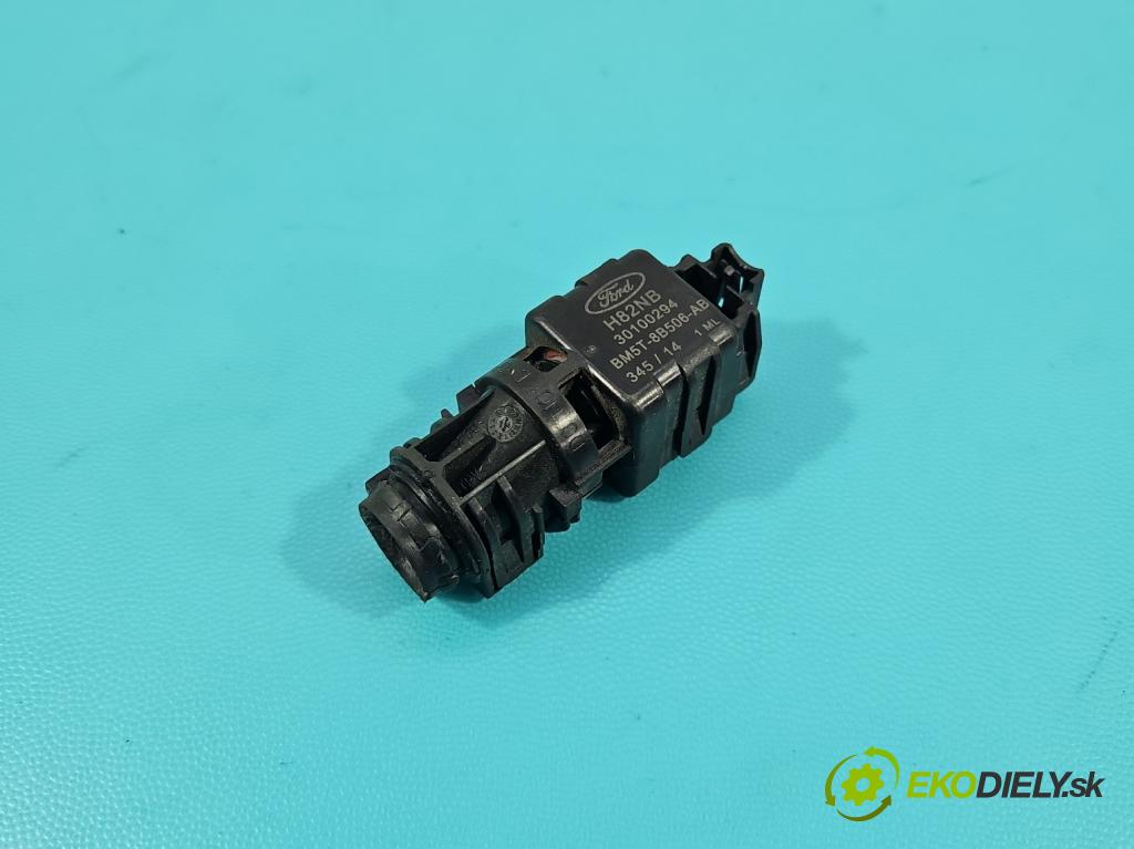 Ford C-Max II 2010-2019 2.0 TDCI 140 hp automatic 103 kW 1997 cm3 5- snímač teploty vnitřní 30100294