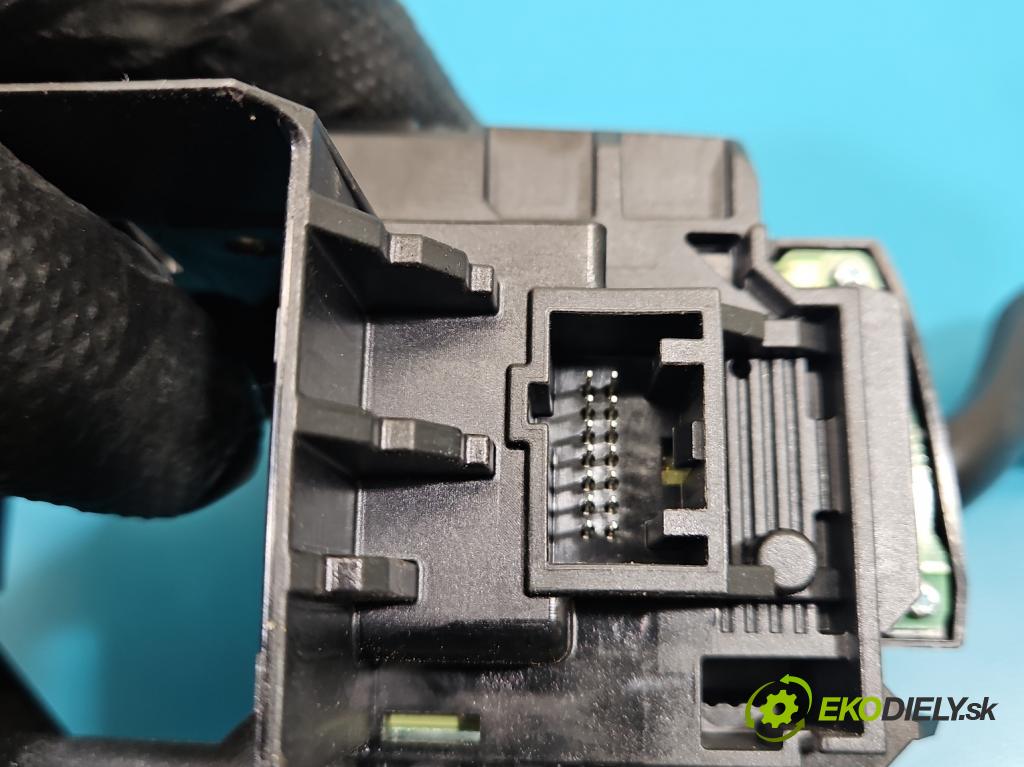 Ford C-Max II 2010-2019 2.0 TDCI 140 HP automatic 103 kW 1997 cm3 5- prepínač komplex: AV6T-13335-AE (Prepínacie páčky pod volantom)