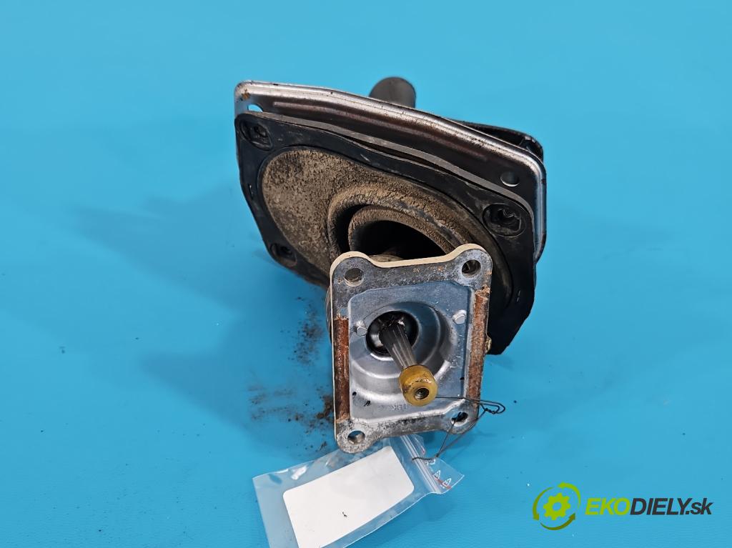 Toyota Land Cruiser J120 2002-2010 3.0 D4D 166 HP automatic 122 kW 2982 cm3 5- Páka: Změny: stupeň,rýchlosť  (Rýchlostná páka (kulisa))