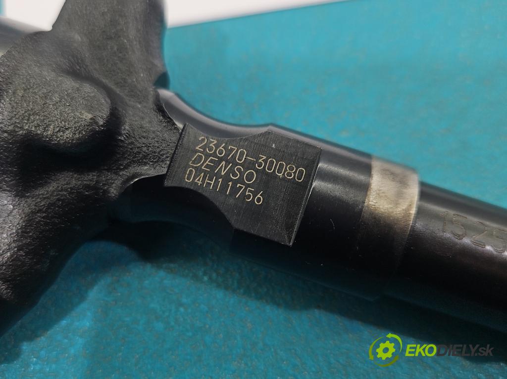 Toyota Land Cruiser J120 2002-2010 3.0 D4D 166 HP automatic 122 kW 2982 cm3 5- vstrek 23670-30080 (Vstrekovač paliva)