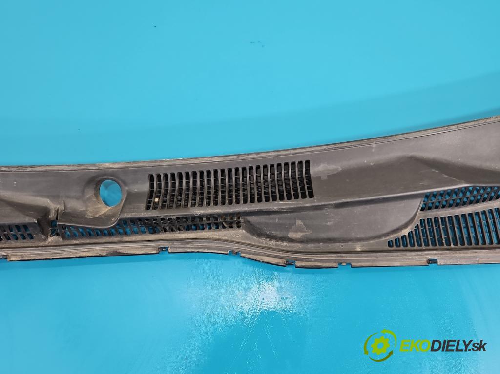 Toyota Land Cruiser J120 2002-2010 3.0 D4D 166 HP automatic 122 kW 2982 cm3 5- torpédo 55708-60050 (Torpédo (plast pod čelným sklom))