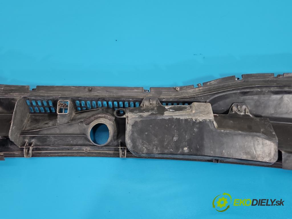 Toyota Land Cruiser J120 2002-2010 3.0 D4D 166 HP automatic 122 kW 2982 cm3 5- torpédo 55708-60050 (Torpédo (plast pod čelným sklom))