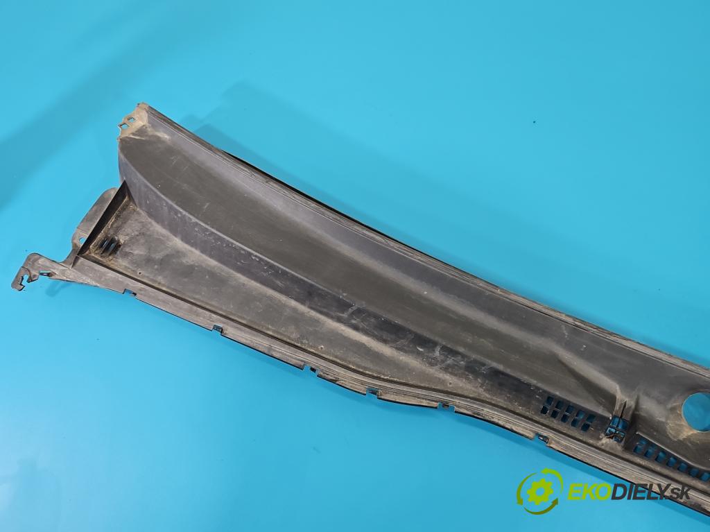 Toyota Land Cruiser J120 2002-2010 3.0 D4D 166 HP automatic 122 kW 2982 cm3 5- torpédo 55708-60050 (Torpédo (plast pod čelným sklom))