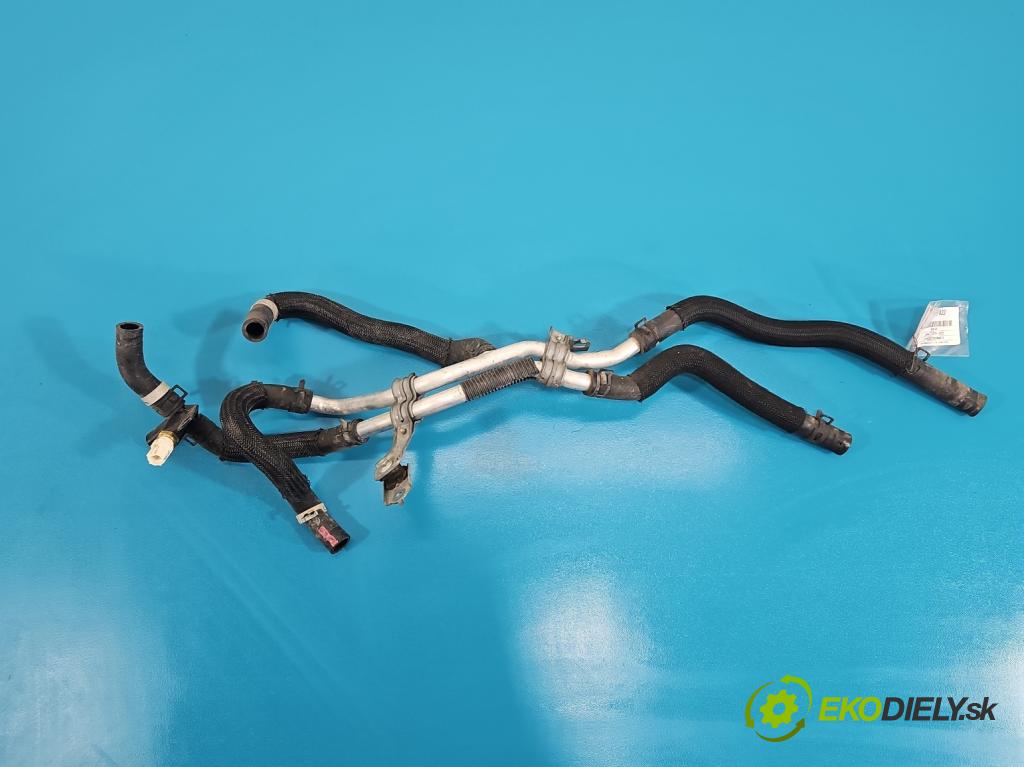 Lexus CT 2010-2022 1.8 VVTI 99 HP automatic 73 kW 1798 cm3 5- rúrka systému chladenia 