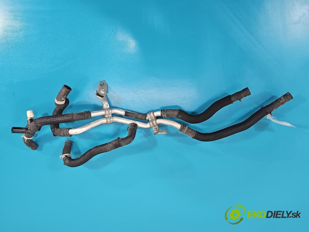 Lexus CT 2010-2022 1.8 VVTI 99 HP automatic 73 kW 1798 cm3 5- rúrka systému chladenia