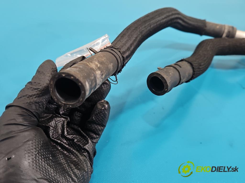 Lexus CT 2010-2022 1.8 VVTI 99 HP automatic 73 kW 1798 cm3 5- rúrka systému chladenia