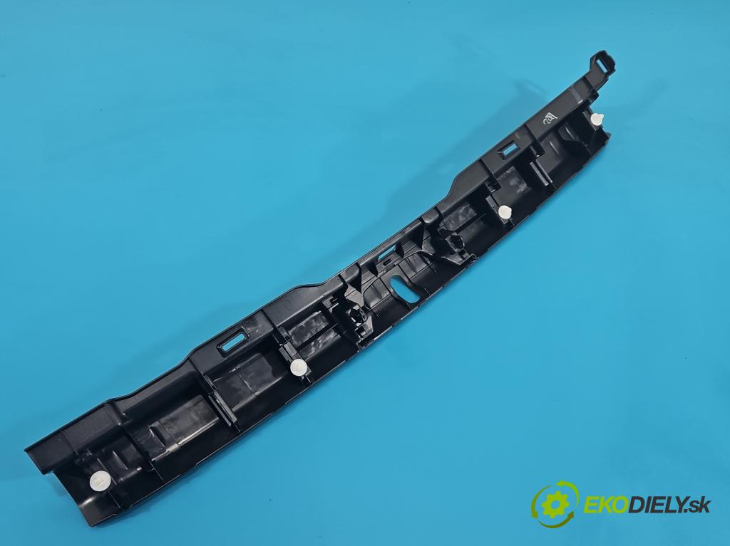 Lexus CT 2010-2022 1.8 VVTI 99 HP automatic 73 kW 1798 cm3 5- kryt plast 64716-76010