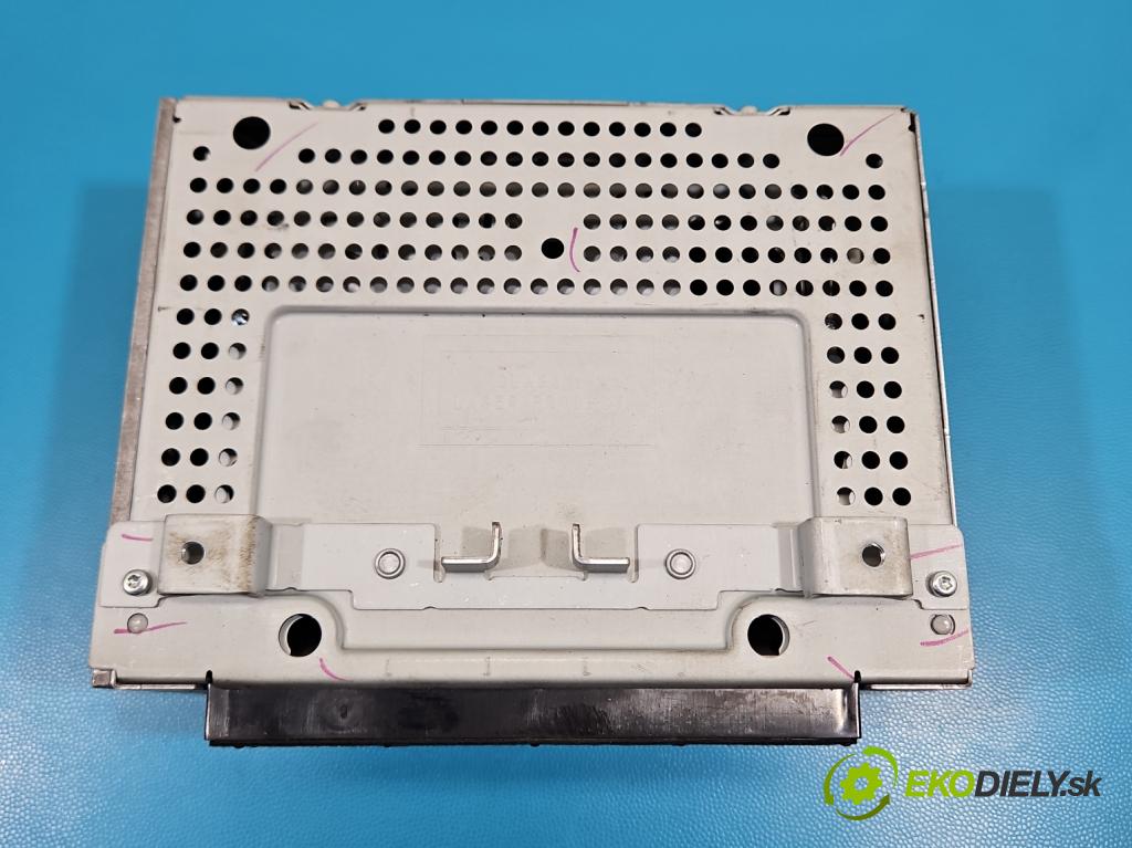 Ford C-Max II 2010-2019 2.0 TDCI 140 HP automatic 103 kW 1997 cm3 5- Radio originál E1BT-18C815-GE