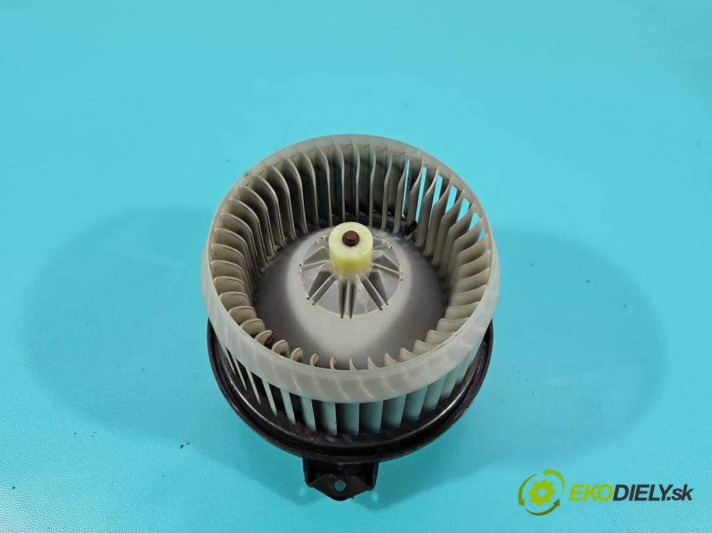 Suzuki SX4 I 2006-2014 1.6b 120 HP manual 88 kW 1586 cm3 5- ventilátor vzduchu