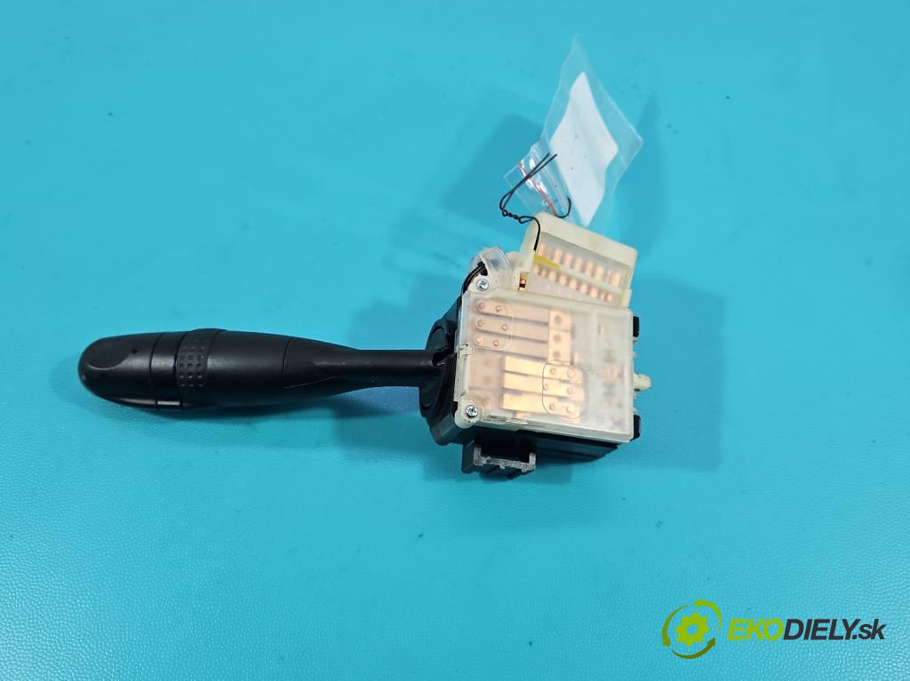 Suzuki SX4 I 2006-2014 1.6b 120 HP manual 88 kW 1586 cm3 5- prepínač smeroviek 173744 (Prepínacie páčky pod volantom)