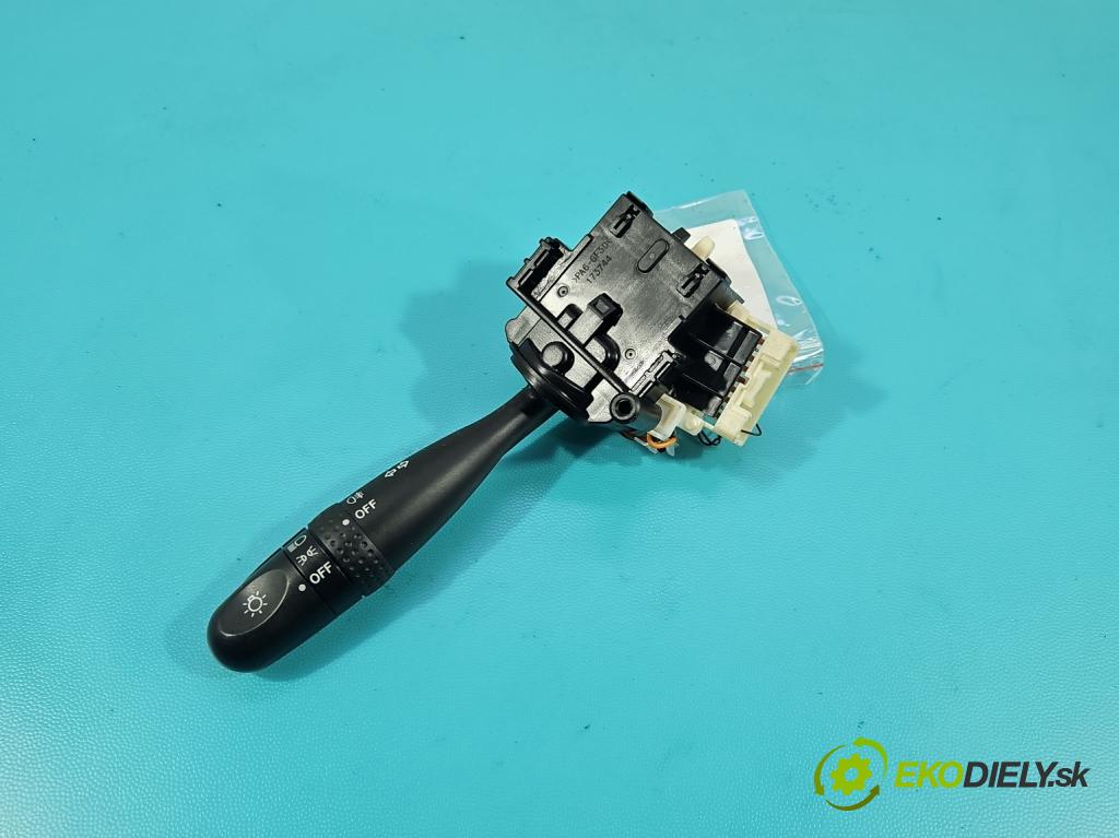 Suzuki SX4 I 2006-2014 1.6b 120 HP manual 88 kW 1586 cm3 5- prepínač smeroviek 173744 (Prepínacie páčky pod volantom)