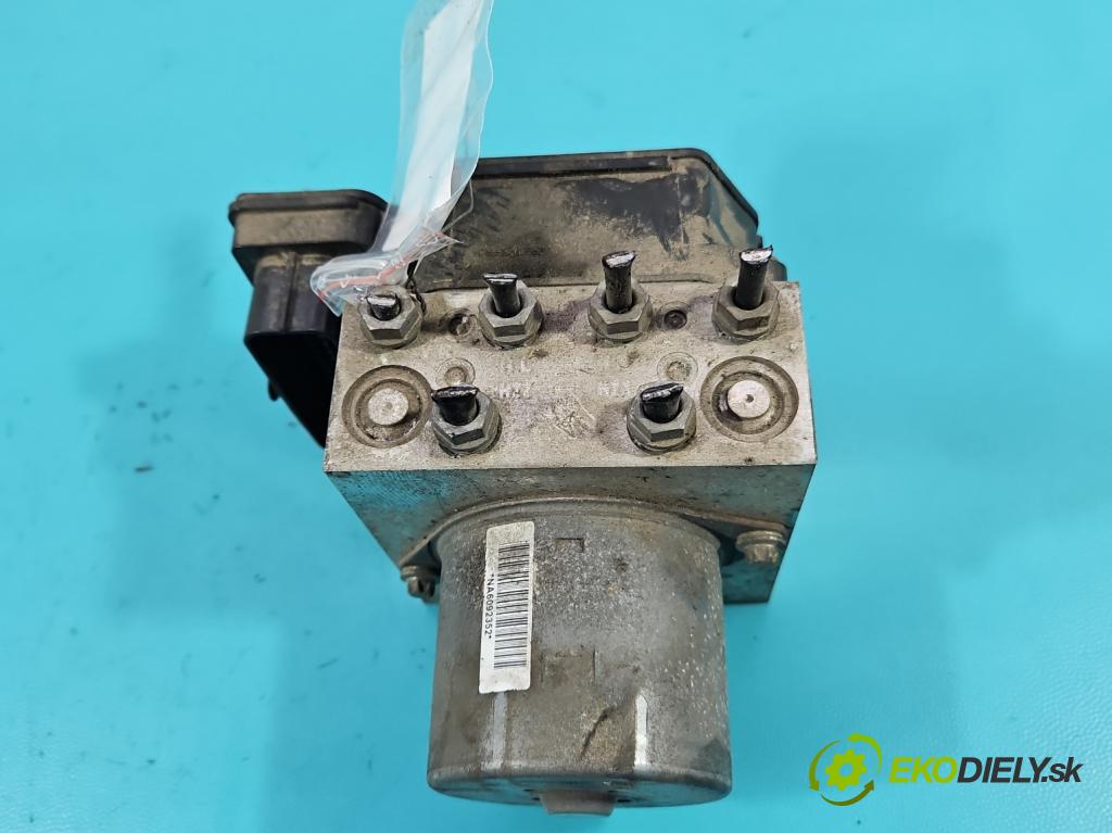 Vw Passat B7 2010-2014 2.0 TSI 211KM automatic 155 kW 1984 cm3 5- čerpadlo abs 3AA614109N (Pumpa ABS)