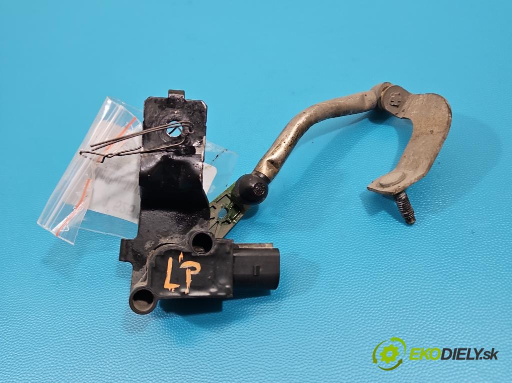 Vw Passat B7 2010-2014 2.0 TSI 211KM automatic 155 kW 1984 cm3 5- snímač nastavenia xenon 3C0907503 (Snímač)