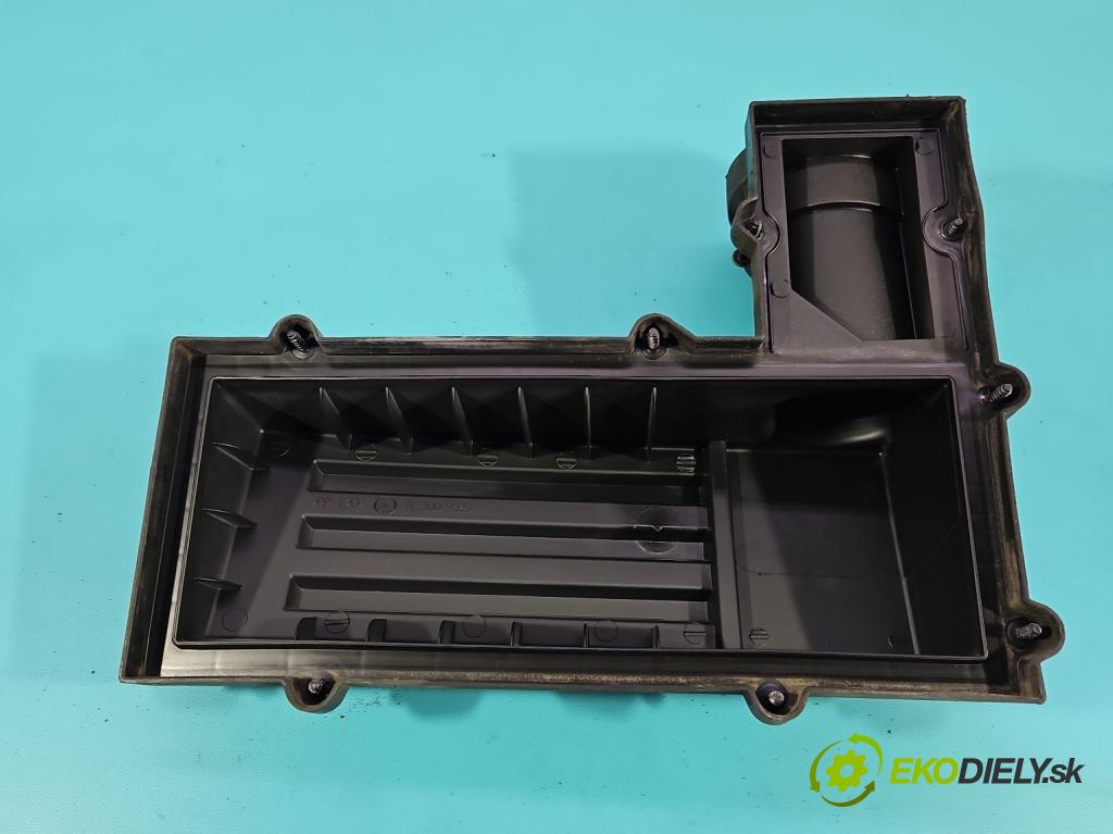 Vw Passat B7 2010-2014 2.0 TSI 211KM automatic 155 kW 1984 cm3 5- obal filtra vzduchu 3C0129668 (Obal vzduchového filtra)