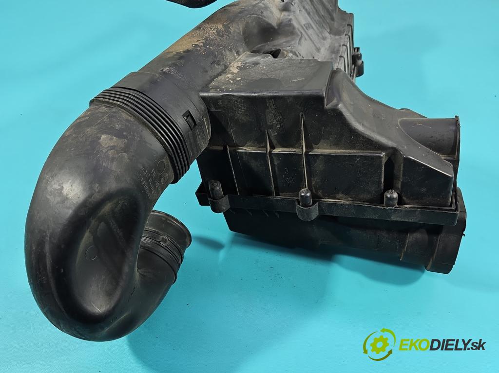 Vw Passat B7 2010-2014 2.0 TSI 211KM automatic 155 kW 1984 cm3 5- obal filtra vzduchu 3C0129668 (Obal vzduchového filtra)