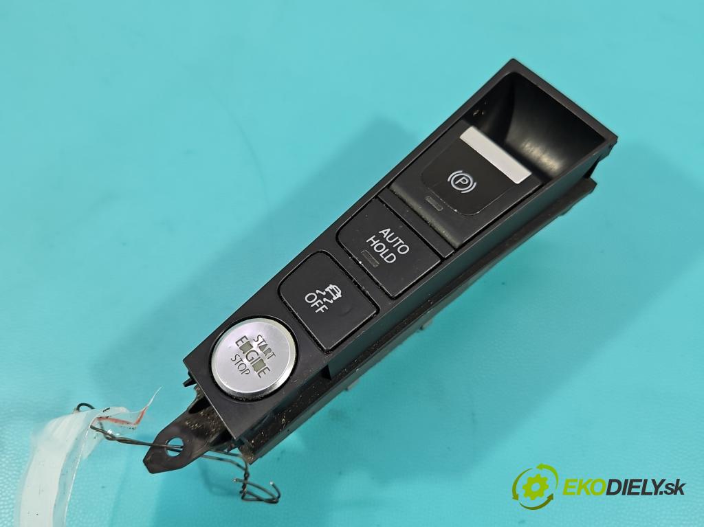 Vw Passat B7 2010-2014 2.0 TSI 211KM automatic 155 kW 1984 cm3 5- prepínač brzda: ručný 3AB927137A (Prepínacie páčky pod volantom)