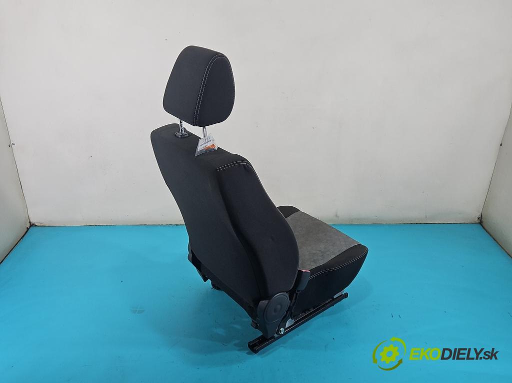 Suzuki SX4 I 2006-2014 1.6b 120 HP manual 88 kW 1586 cm3 5- Sedačka ľavý  (Sedadlo)