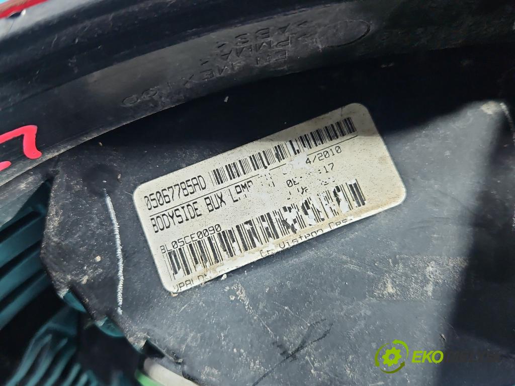 Dodge Journey 2.0 CRD 140 hp automatic 103 kW 1968 cm3 5- světlo zadní levé 05067785AD (Klika dveří ostatní)