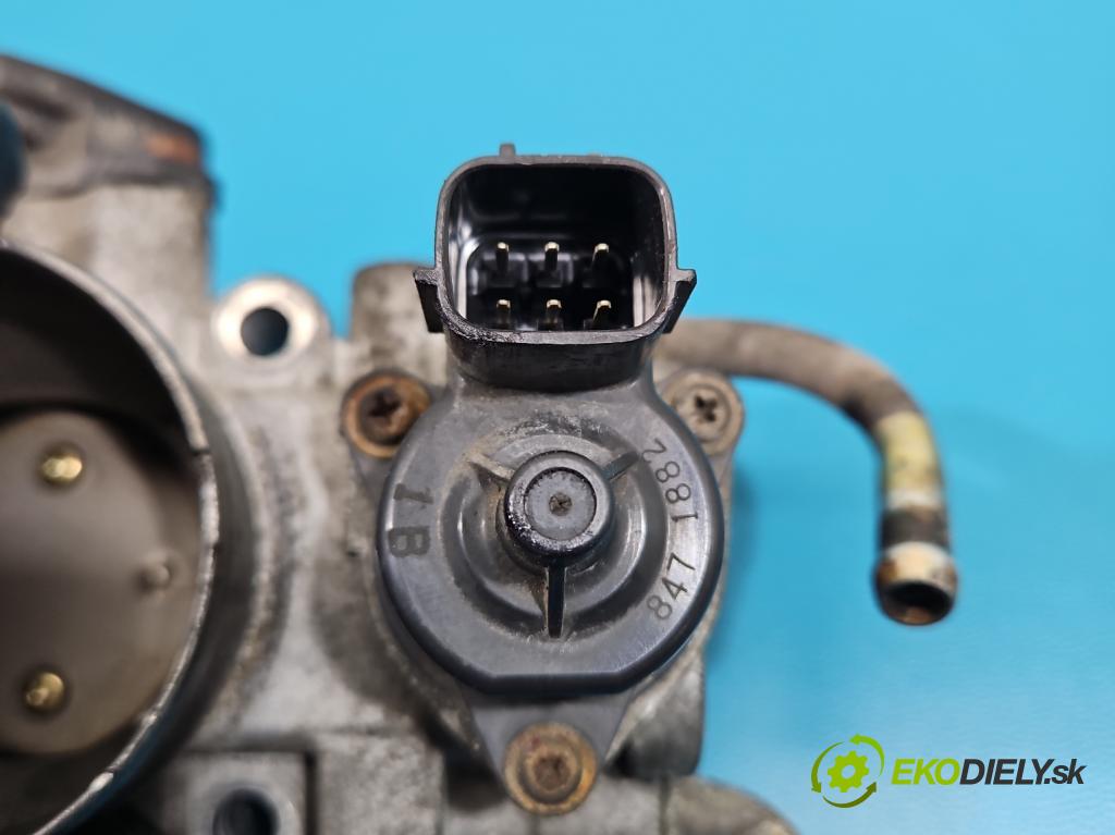 Mitsubishi Carisma 1.6 16V 103 HP manual 76 kW 1597 cm3 5- klapka AC50-352 (Škrtiaca klapka)