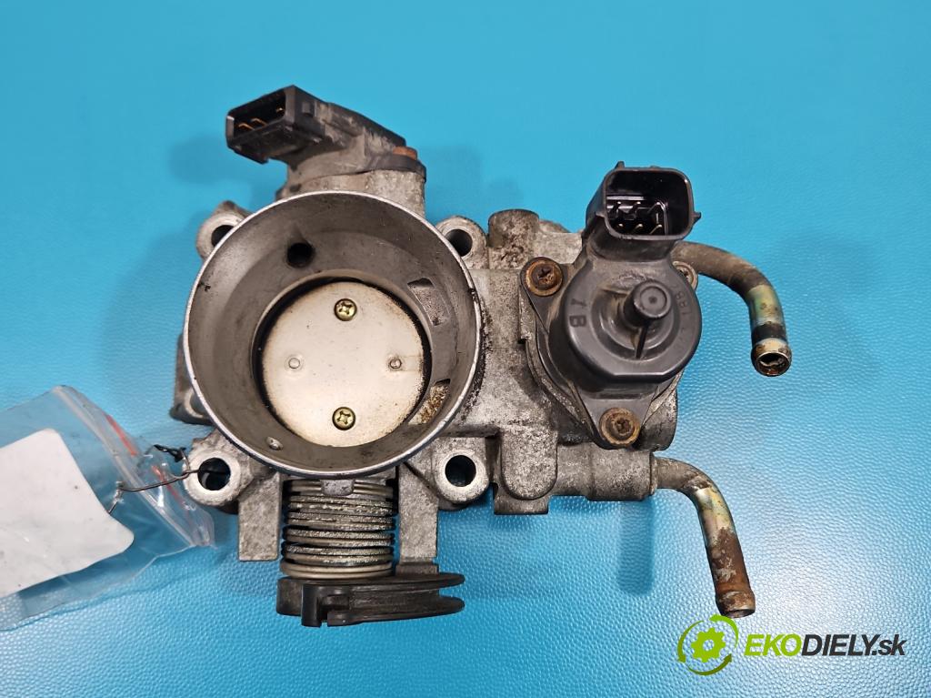 Mitsubishi Carisma 1.6 16V 103 HP manual 76 kW 1597 cm3 5- klapka AC50-352 (Škrtiaca klapka)