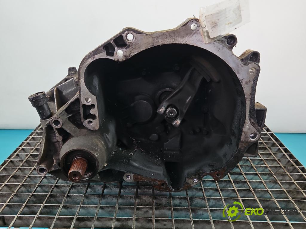 Mitsubishi Carisma 1.6 16V 103 HP manual 76 kW 1597 cm3 5- prevodovka stupeň,rýchlosť manual JB3 243